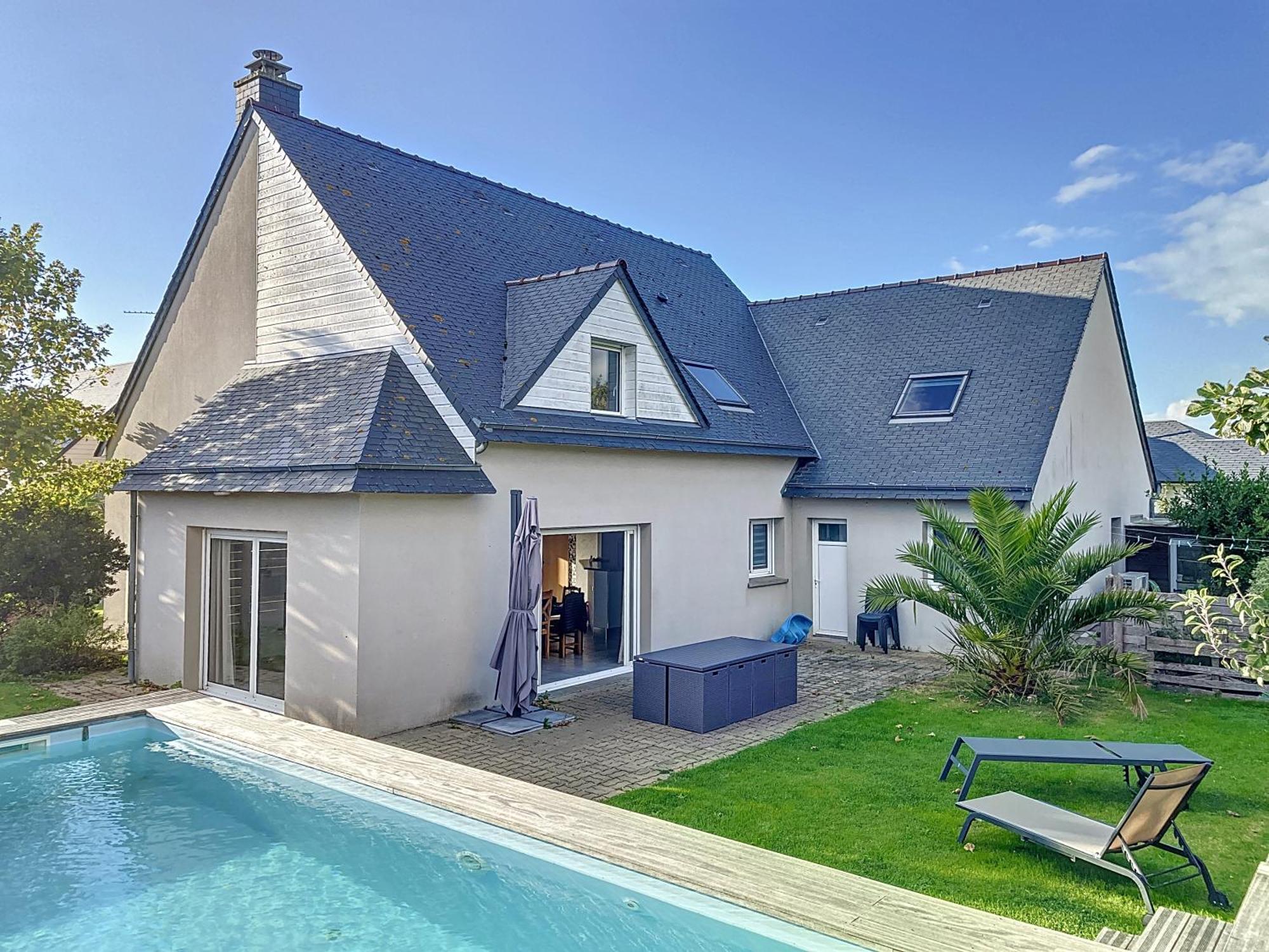 Villa Grande Maison De *